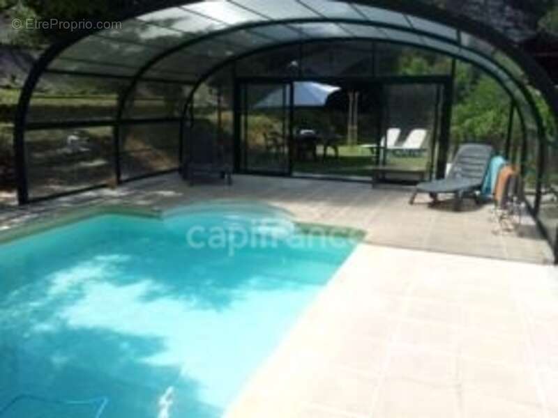 Maison à SAINT-CYPRIEN