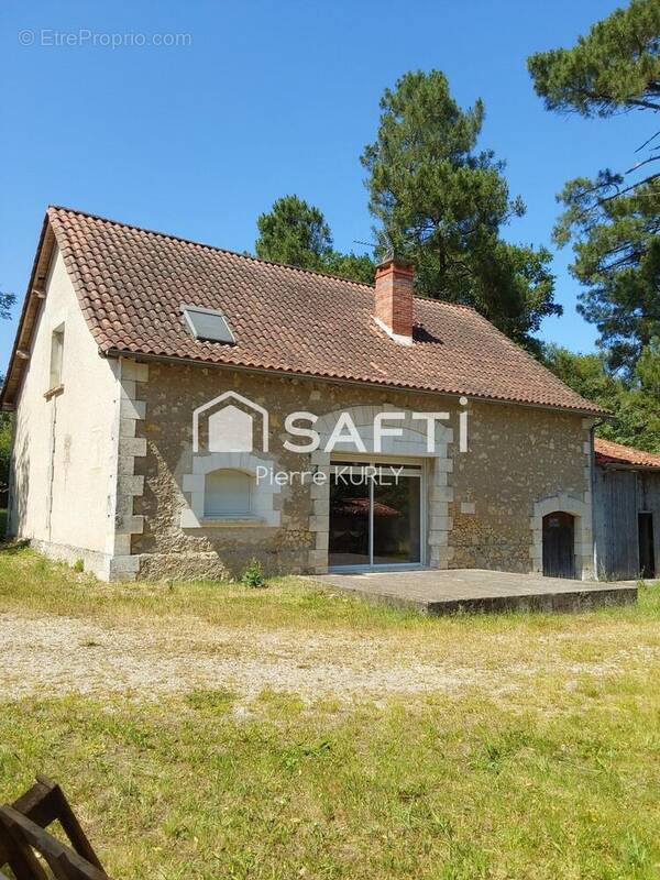 Photo 1 - Maison à SAINT-GERY