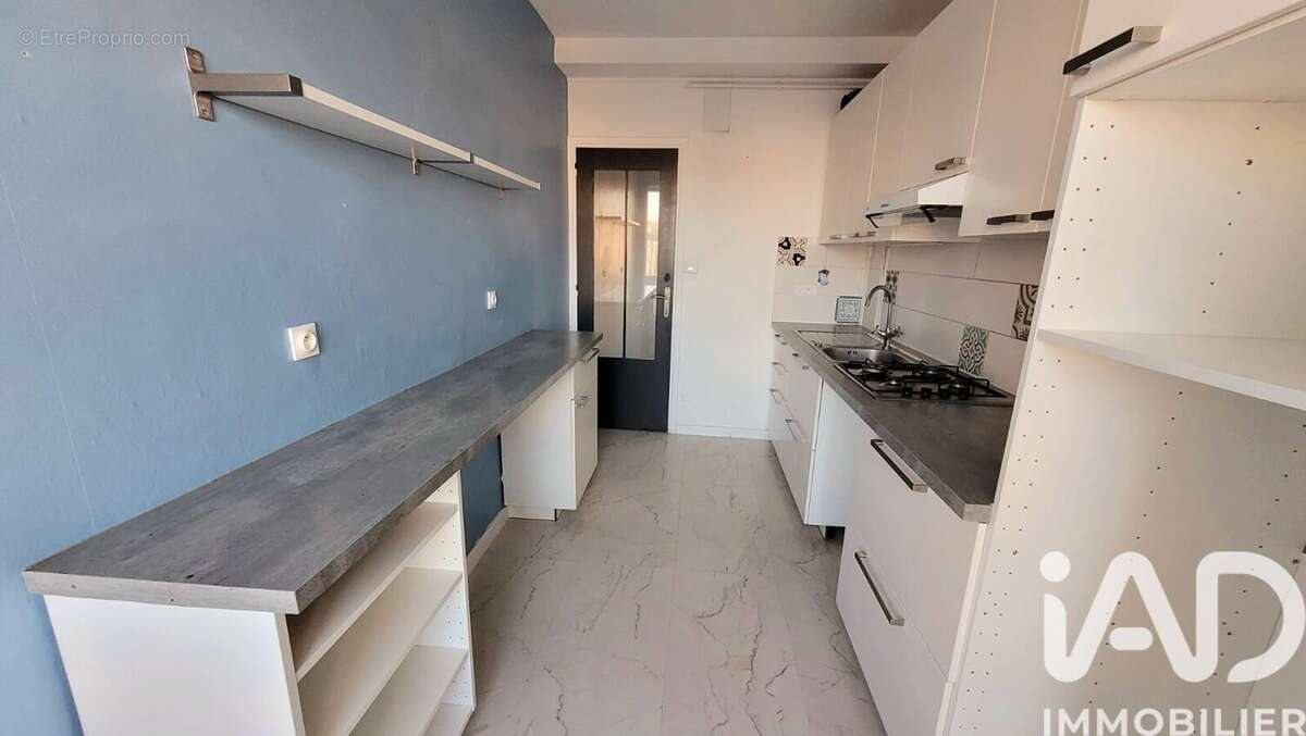 Photo 3 - Appartement à LYON-8E