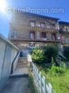Appartement à LE CHAMBON-FEUGEROLLES