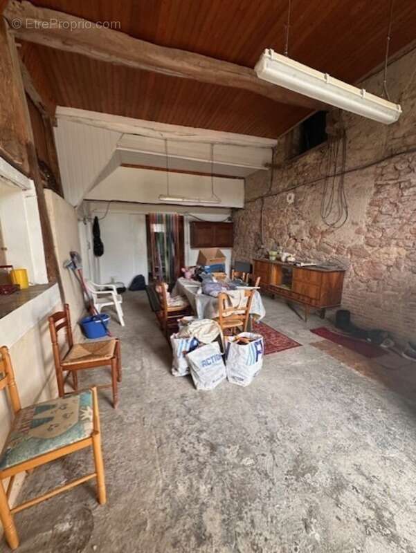 Perrigny sur l ognon maison ancienne de 127 m2 sur 898 m2 de terrain - photo 8