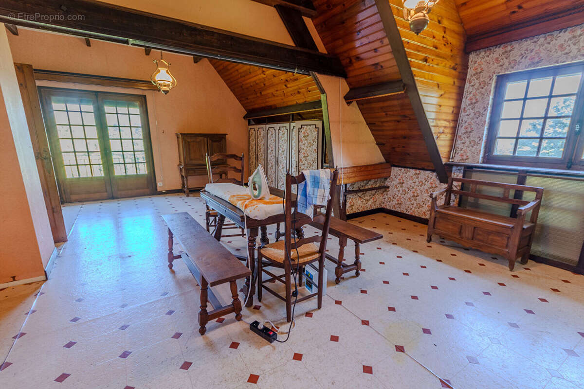 Maison à ISIGNY-LE-BUAT