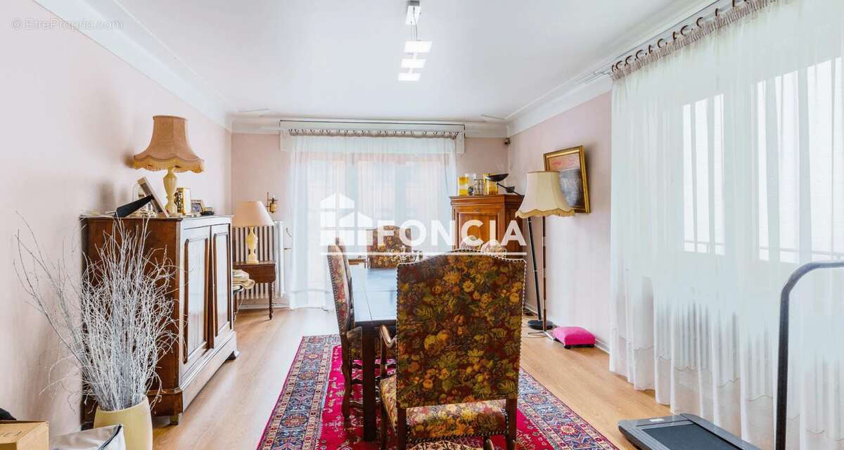 Maison à SAINT-JULIEN-LES-METZ