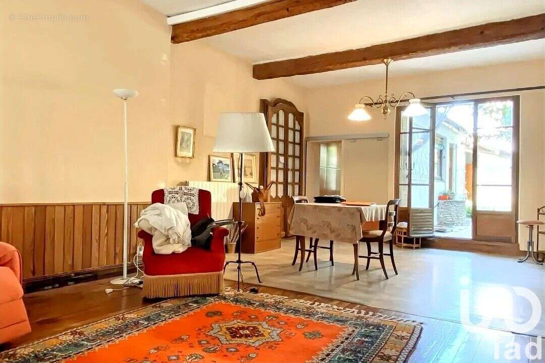 Photo 7 - Maison à PERNES-LES-FONTAINES