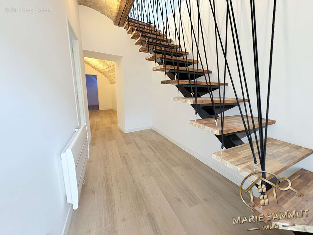 Maison 80 m² à Saint-Genies-Des-Mourgues  - photo 5
