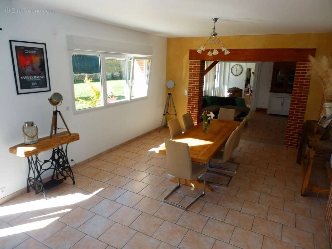 Maison à ACQUIGNY