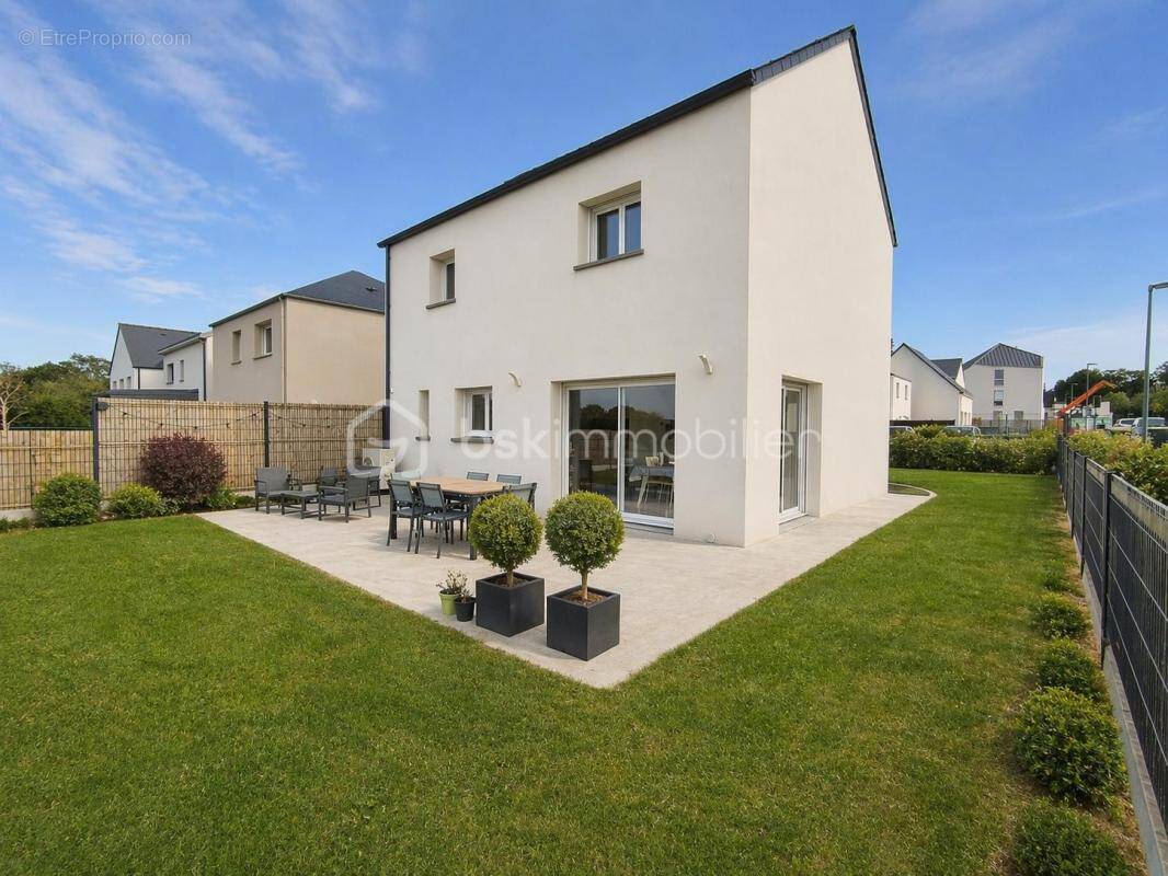 Maison à LA BOUEXIERE