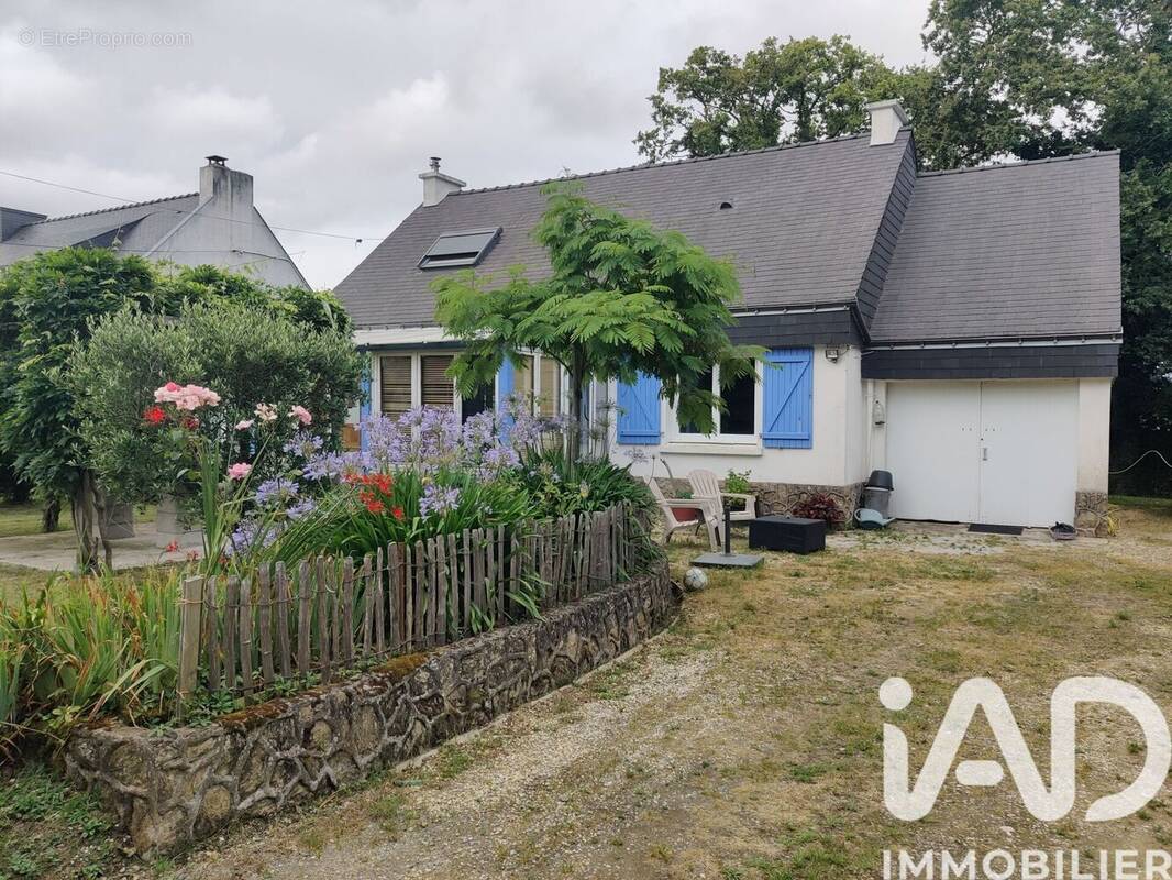 Photo 1 - Maison à LE TOUR-DU-PARC