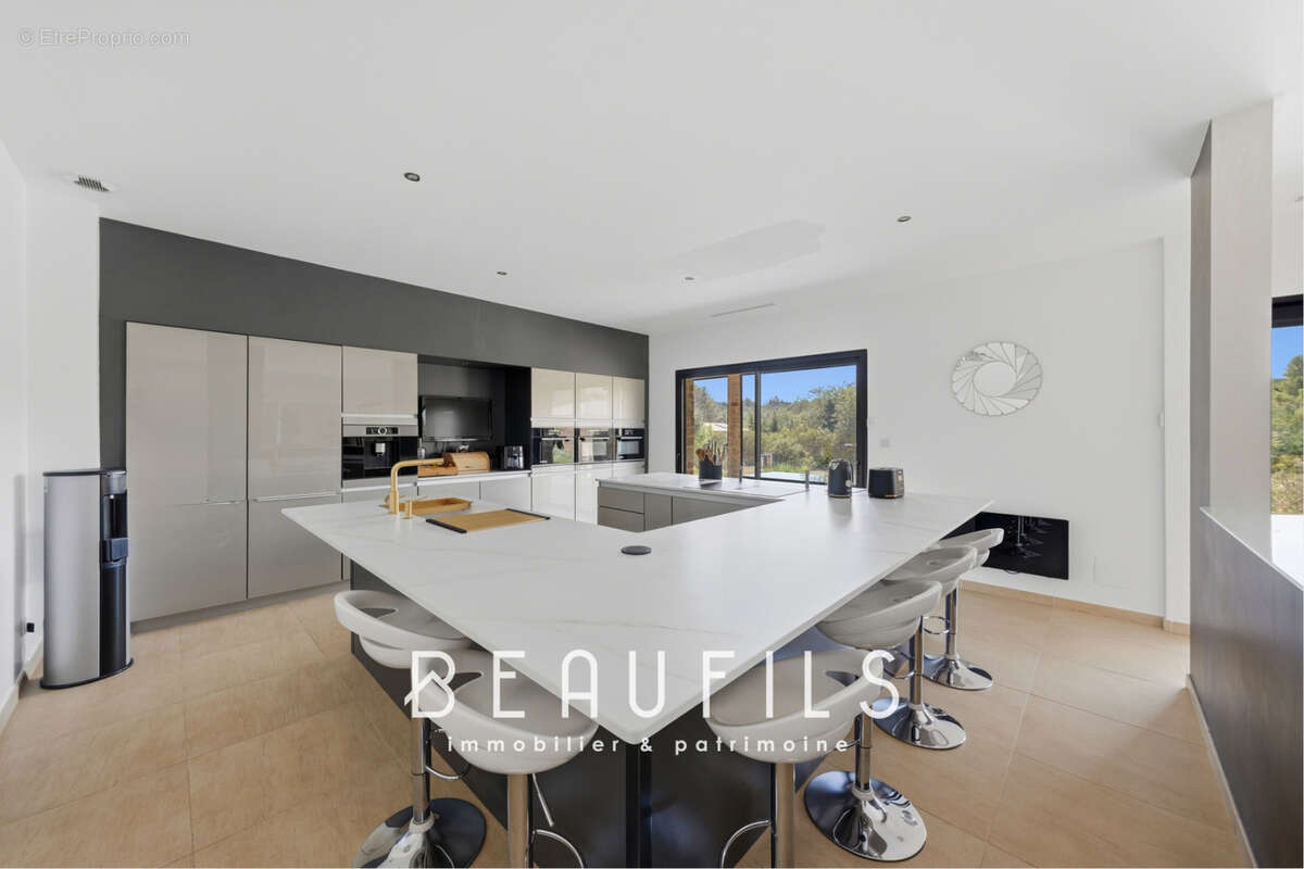 Propriété de 435m2 à 15 minutes de Narbonne - photo 18