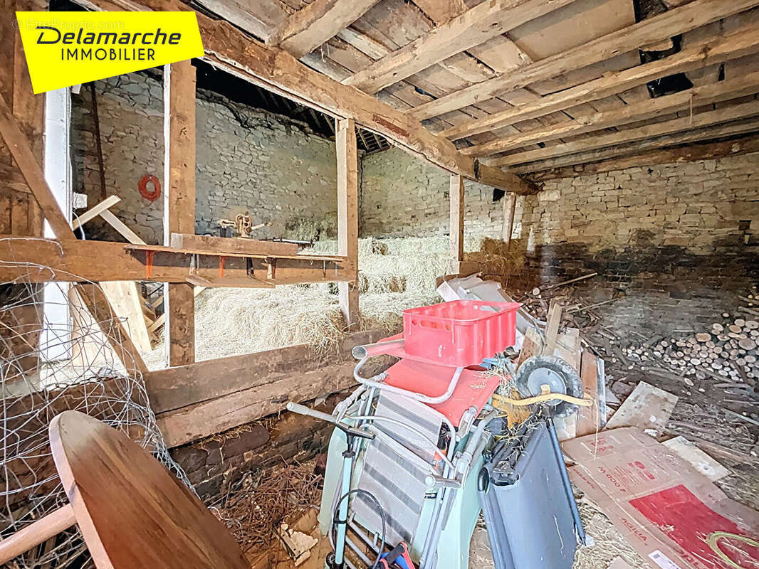 Maison à SAINTE-MARIE-OUTRE-L'EAU