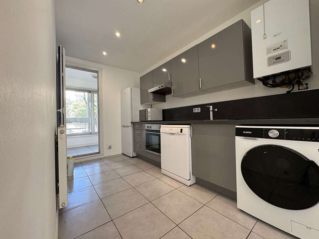Appartement à MARSEILLE-12E