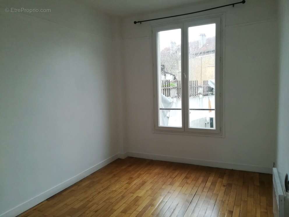 Appartement à SAINT-OUEN-L&#039;AUMONE