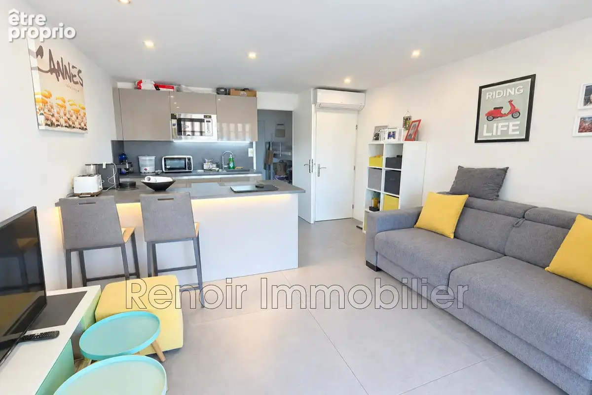 Appartement 1 pièce 23 m² à vendre à Vallauris (06220) - photo 2