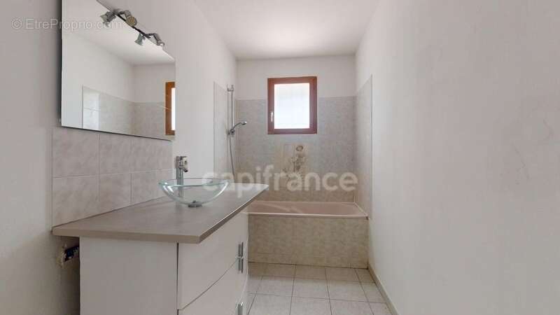 Maison à vendre 4 pièces  (83) - photo 8