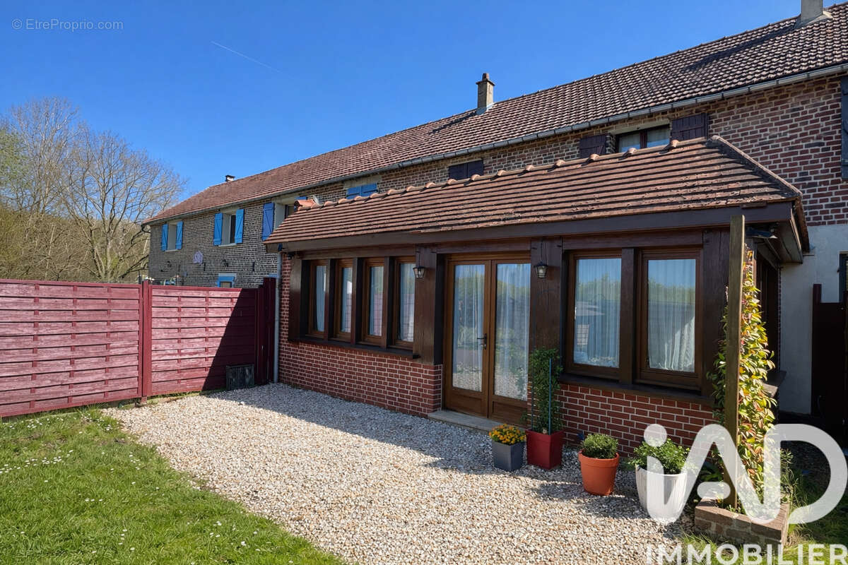 Maison 92 m² à Lachapelle-Aux-Pots  - photo 2