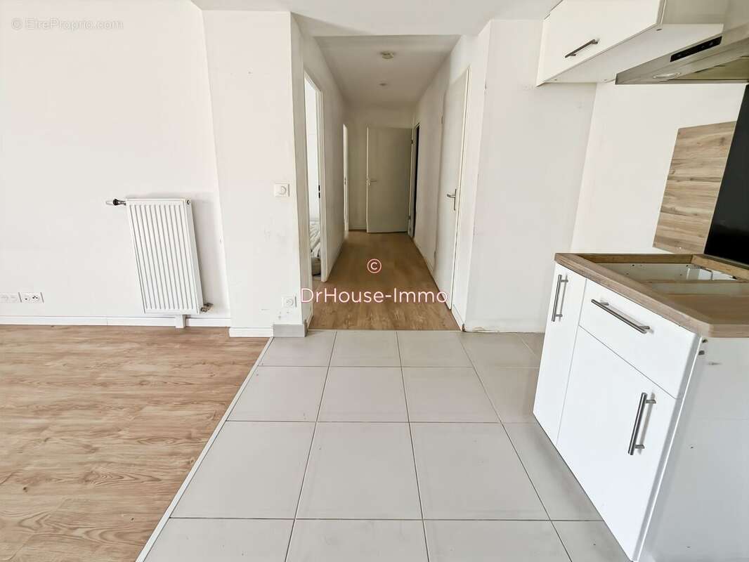 Appartement 56 m² à Bussy-Saint-Georges  - photo 59