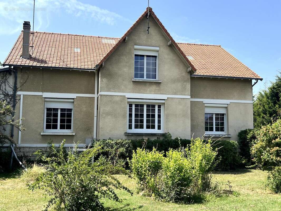 Photo 2 - Maison à DANGE-SAINT-ROMAIN