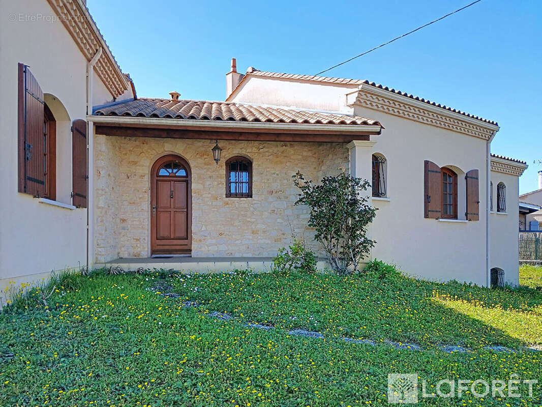 Maison à SAINT-ANDRE-DE-CUBZAC