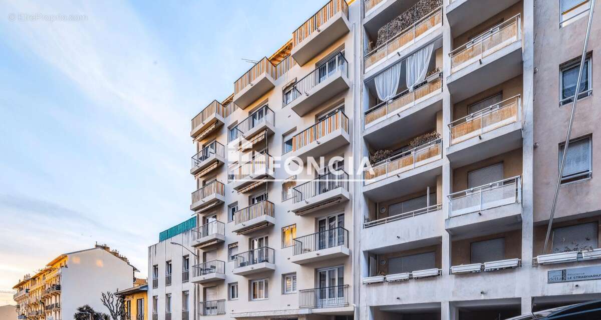 Appartement à NICE
