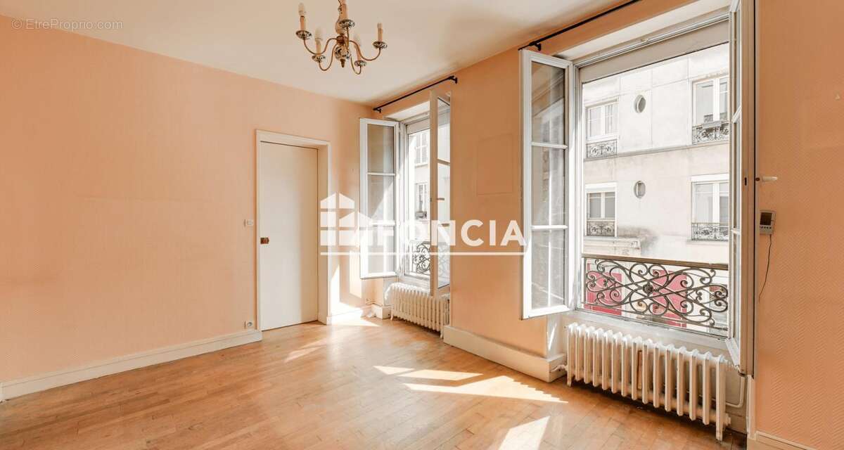 Appartement à SAINT-MANDE