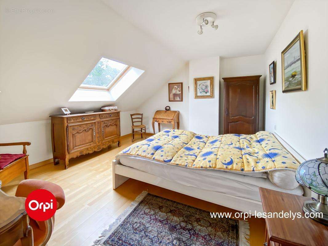 Les Andelys centre - Maison À Vendre - 152 m²- 3 chambres et bureau - photo 13