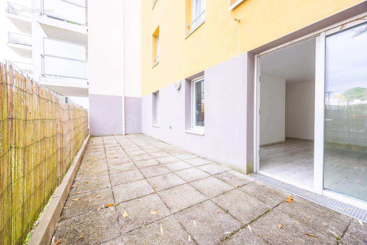 Type 2 - terrasse & parking - photo 2
