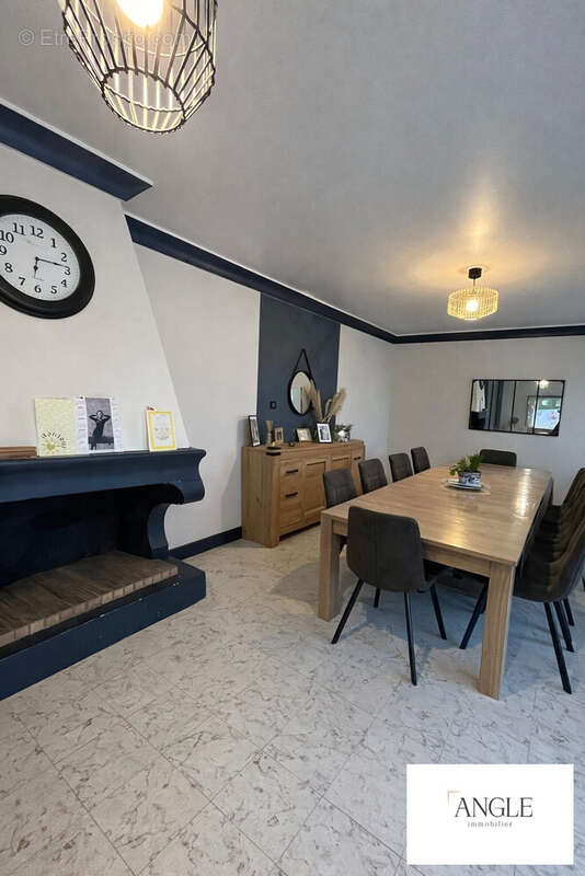 Maison à GESNES-LE-GANDELIN