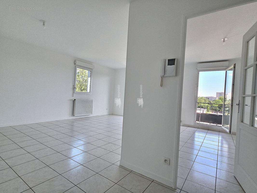 Appartement à SAINT-PRIEST