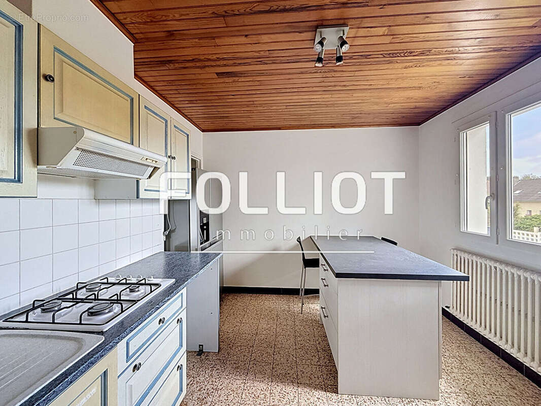 A Vendre Maison sur sous-sol complet à 300 mètres de la mer BARNEVILLE-CARTERET - photo 5