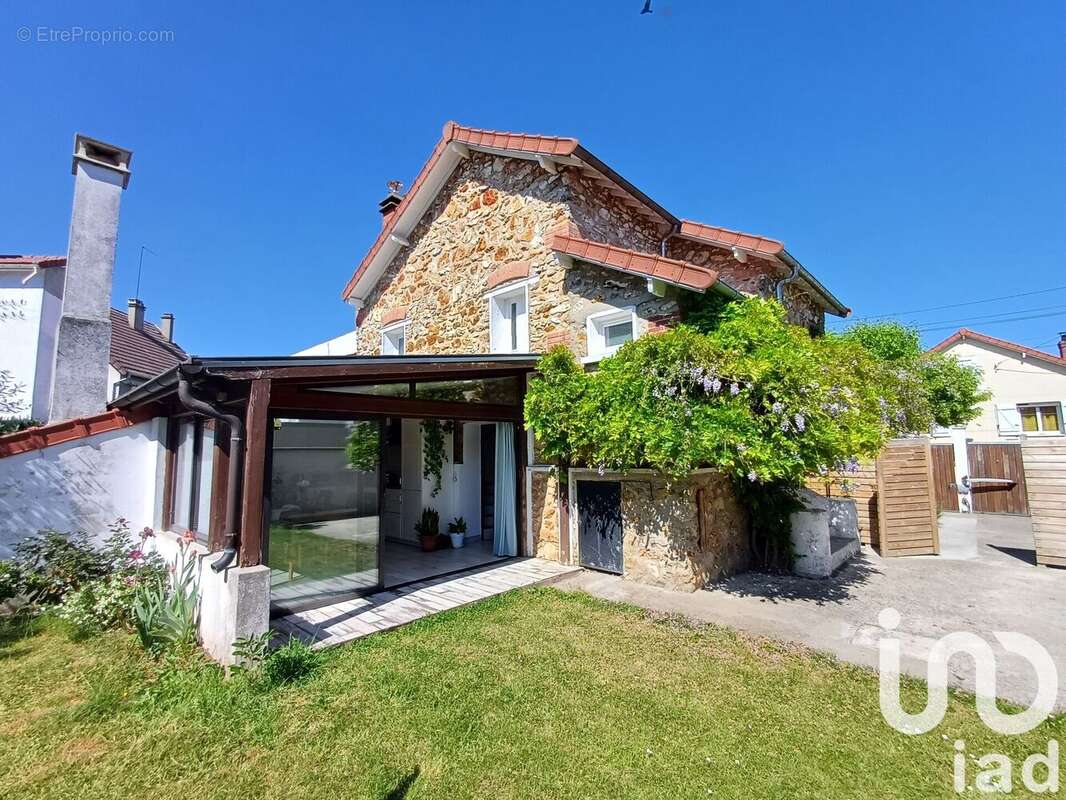 Photo 2 - Maison à MORANGIS