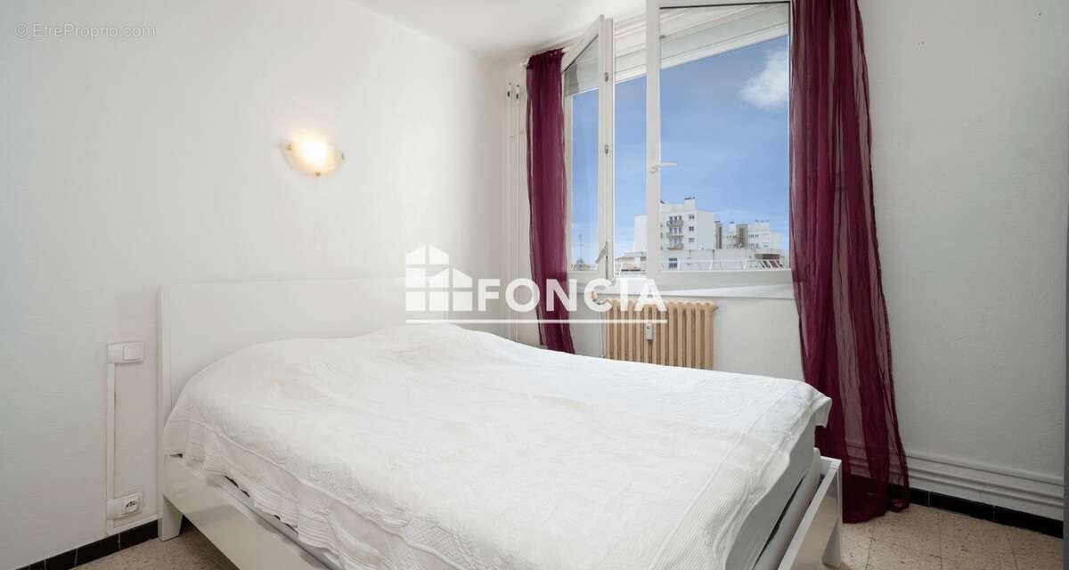Appartement à BEZIERS