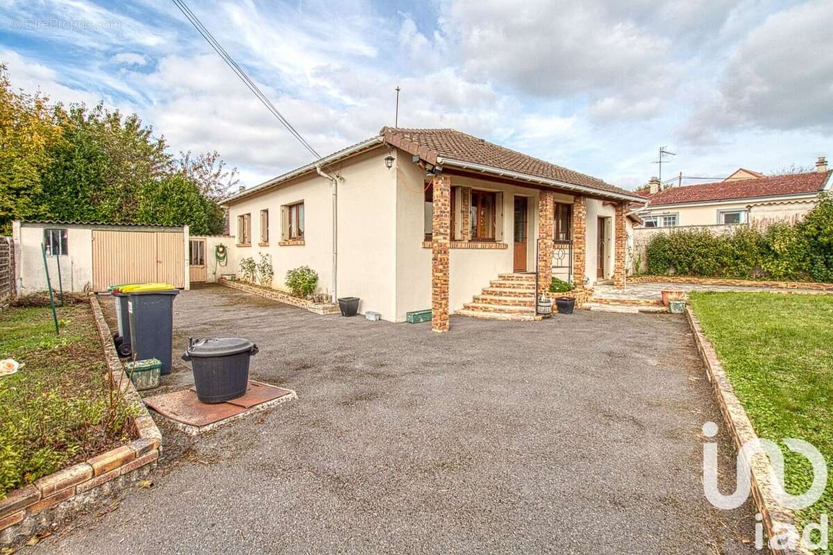 Photo 2 - Maison à ORGEVAL