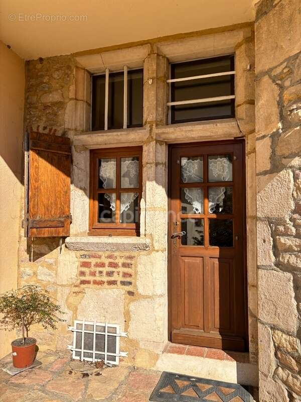 Maison à CUISERY