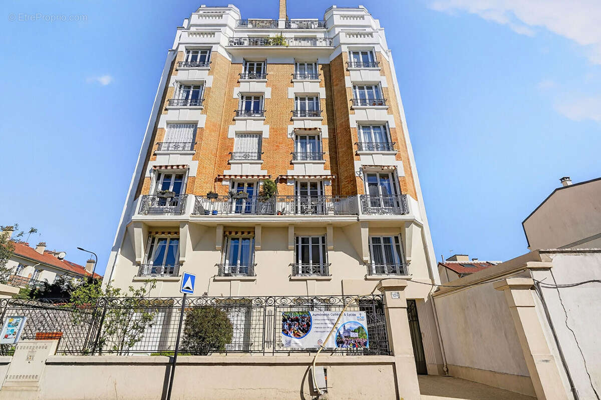 Appartement à BOIS-COLOMBES