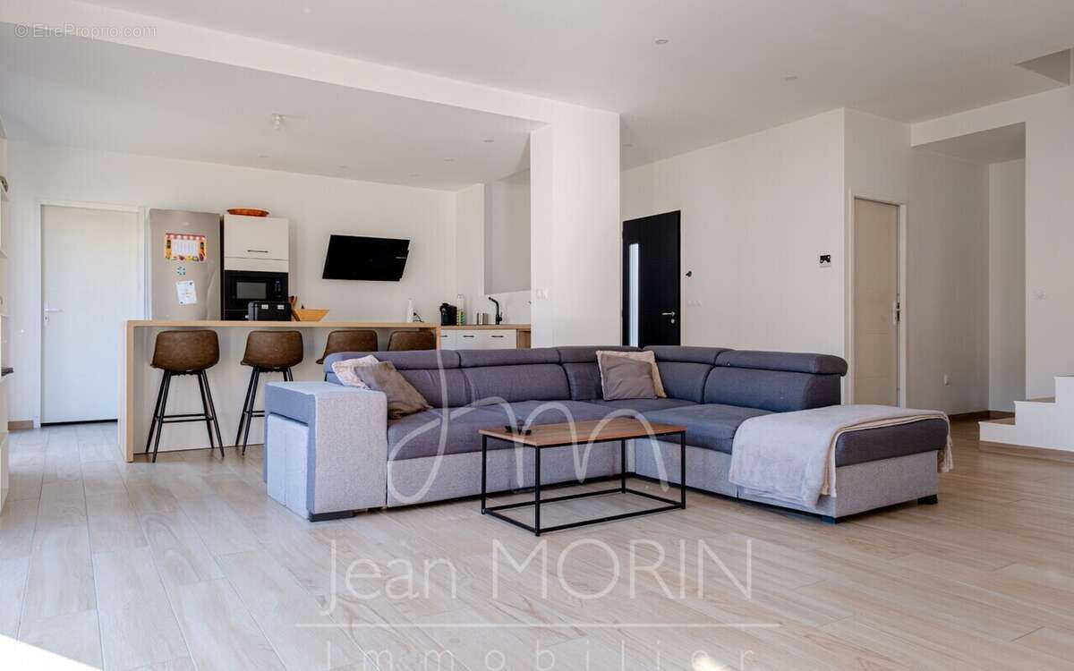 Maison à CHATUZANGE-LE-GOUBET