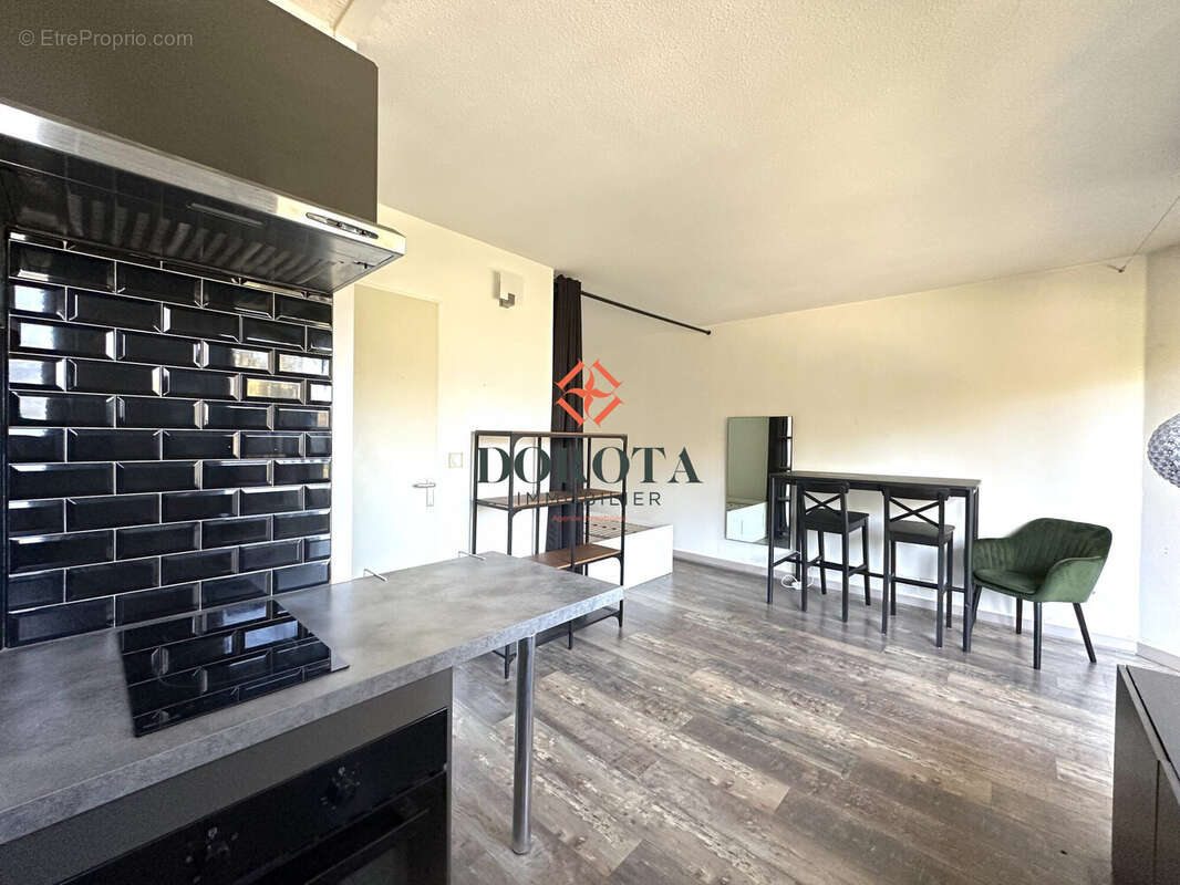 Appartement à MEYLAN