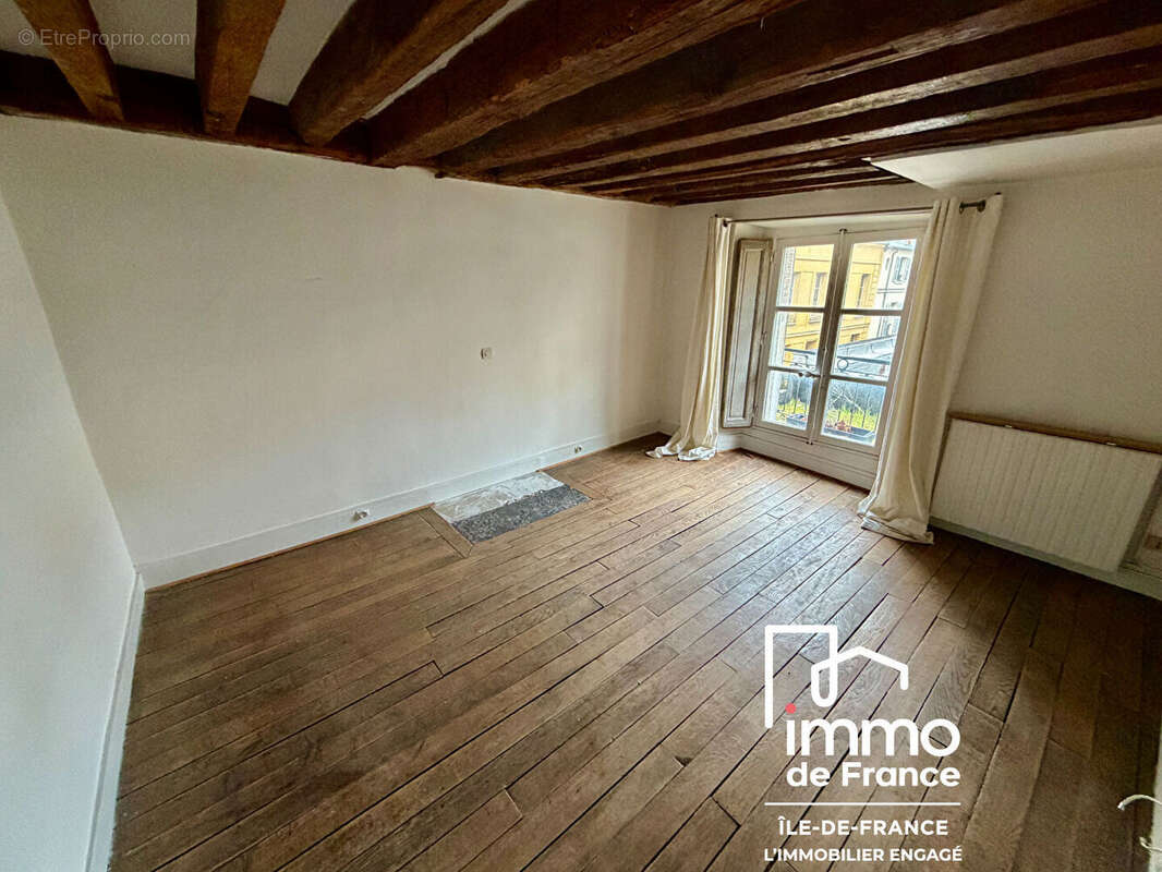 Appartement à VERSAILLES