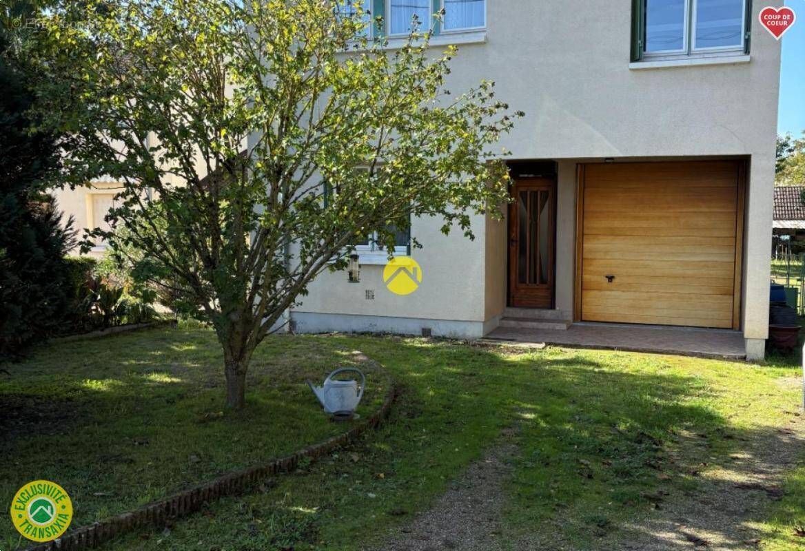 Maison à ARGENTON-SUR-CREUSE