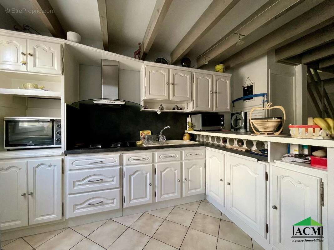 Appartement à MERY-SUR-OISE