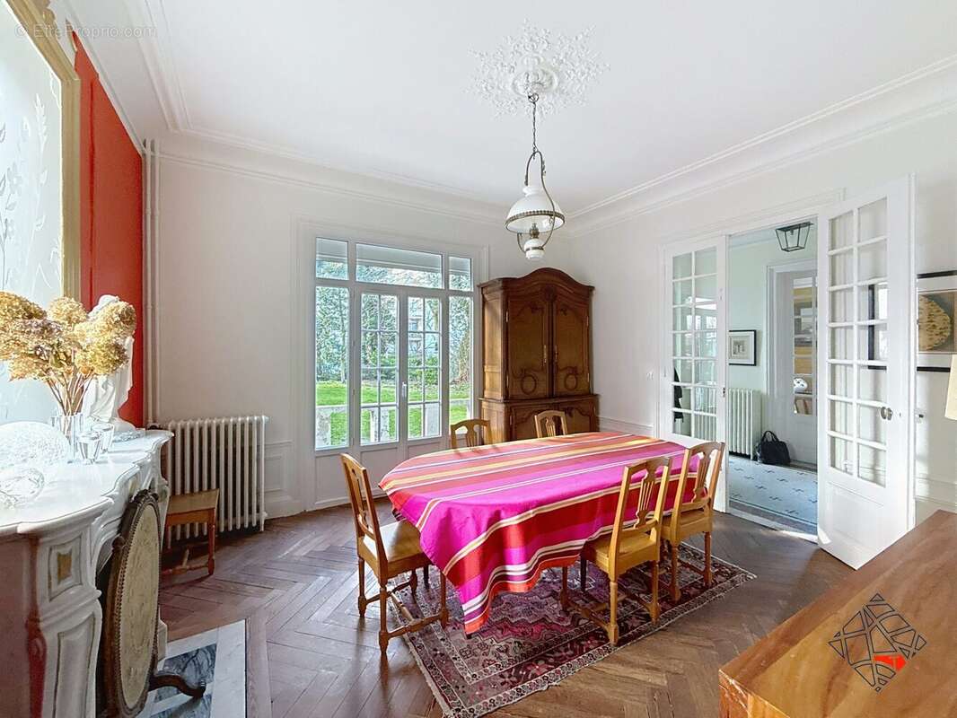 Maison à LE PETIT-QUEVILLY