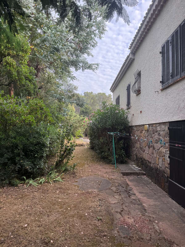 Maison à SAINT-RAPHAEL