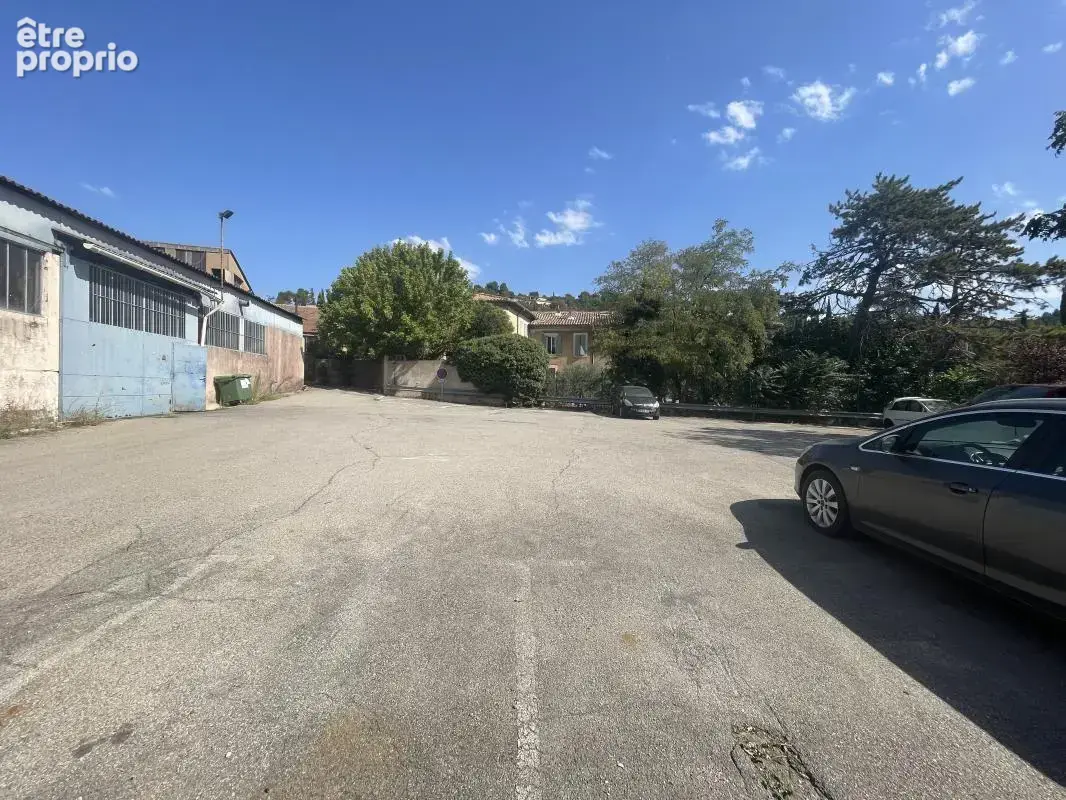 Appartement 1 437 m² à vendre à Apt (84400) - photo 2