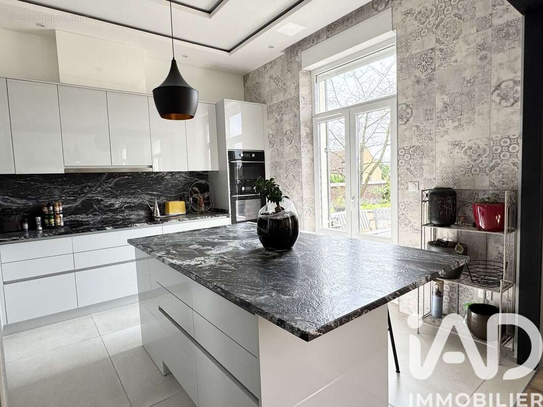 Photo 5 - Maison à COMPIEGNE