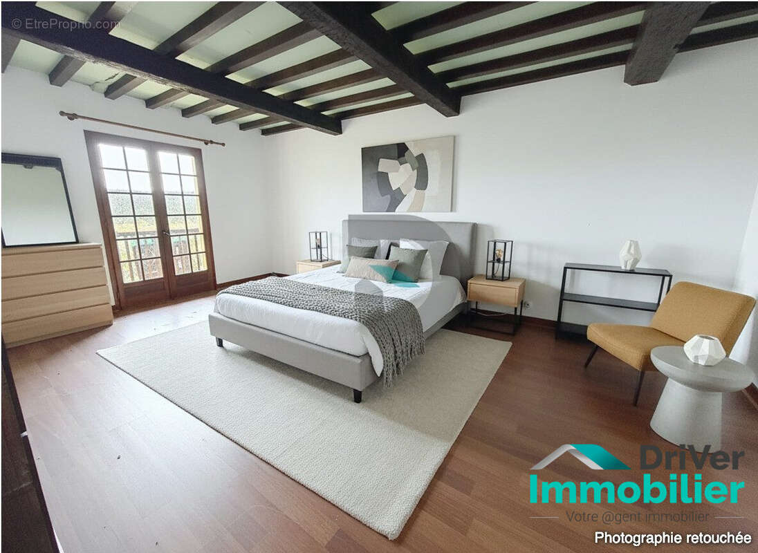 Maison 220 m² à Castelnau-Barbarens  - photo 6