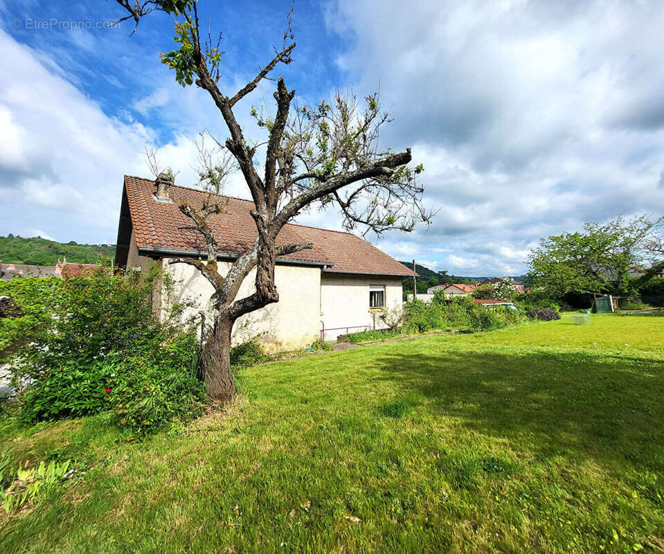 Maison à CORNY-SUR-MOSELLE