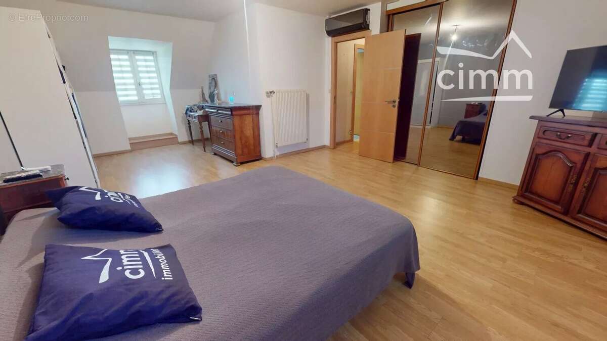 Maison à SAINT-CYR-EN-VAL