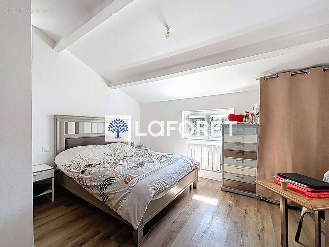 Maison à VILLARS-LES-DOMBES