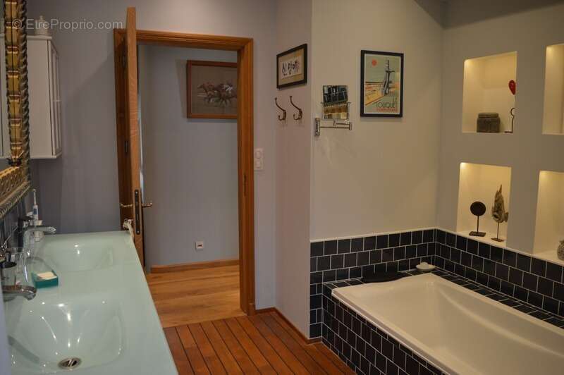 Maison de village en pierre - avec piscine - une annexe- au Bugue(24) - photo 30