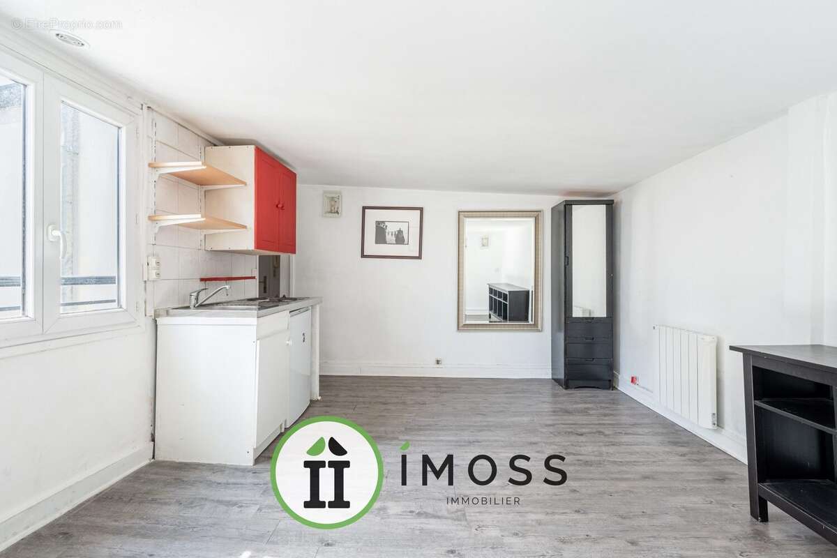 Appartement à PARIS-18E