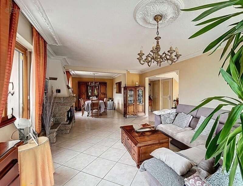 Maison à PLOUAY